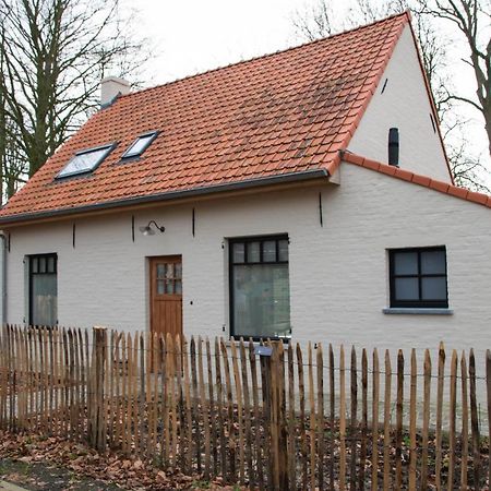 Merkem Kerkdreef8 B&B 외부 사진